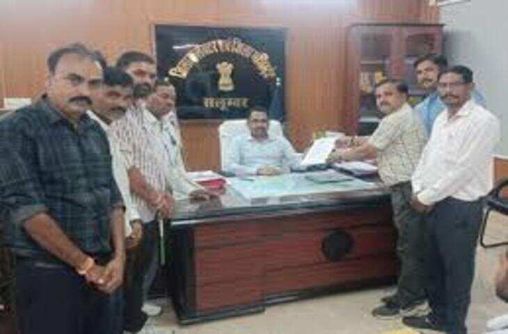 अजमेर में मंत्रालयिक कर्मचारियों की रैली: 11 ब्लॉकों के कर्मचारी कलेक्ट्रेट पहुंचे, मांगों को लेकर प्रदर्शन