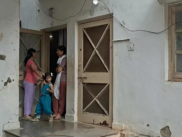 इंदौर पोस्टल असिस्टेंट उर्मिला सैनी हत्याकांड: बेटी के बयान से खुले राज, पति पर साजिश रचकर हत्या का आरोप