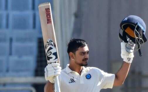 ind ----11-1116666.JPG