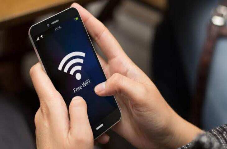 Wi-Fi Speed: क्या घर के सभी डिवाइस में बराबर बंटती है इंटरनेट स्पीड? जानें पूरा गणित