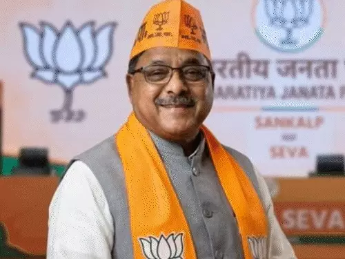 जंतर-मंतर छात्र आंदोलन पर गरमाई सियासत, मदन राठौड़ का डोटासरा पर पलटवार- 'मैं उनकी तरह बदजुबान नहीं हो सकता'