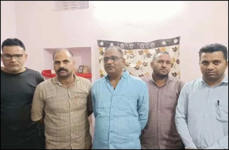 प्रतापगढ़ में बड़ा भ्रष्टाचार मामला: ACB ने थानाधिकारी को 2.87 लाख रुपये रिश्वत के साथ किया डिटेन