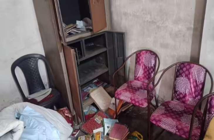 बाराबंकी में मछली पालन केंद्र पर हथियारबंद बदमाशों का कहर, कर्मचारियों को बंधक बनाकर 4.8 लाख की लूट