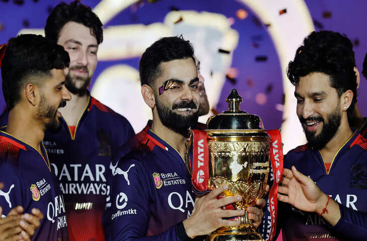 RCB की जीत का जश्न भारत ही नहीं पाकिस्तान तक! विराट कोहली के फैंस का वीडियो वायरल