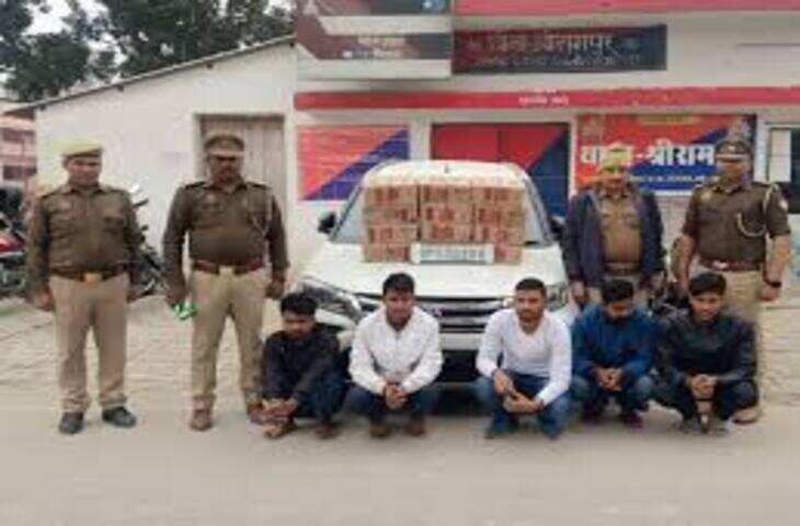 Dindori Liquor Smuggling: शाहपुर में पुलिस की बड़ी कार्रवाई, अंग्रेजी शराब के साथ तीन तस्कर गिरफ्तार