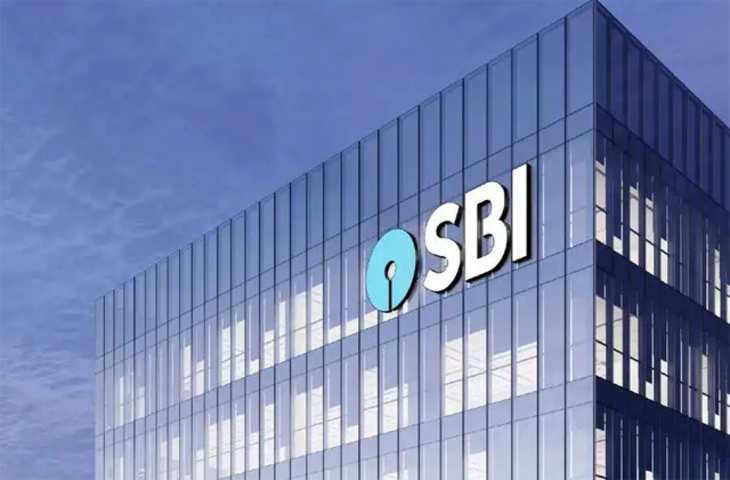 SBI के लाखों खाताधारकों को बड़ा झटका ,1अप्रैल से Debit Cards पर बढ़नें जा रहे Annual Maintenance Charges