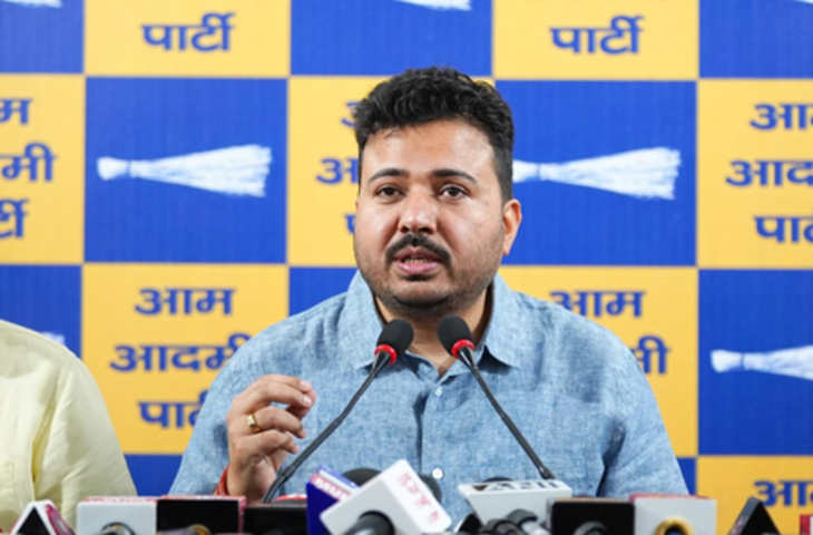 दुर्गेश पाठक का बड़ा बयान, बोलें-गुजरात में आम आदमी पार्टी की बढ़ती ताकत से घबराई सरकार, डराने के लिए सीबीआई को भेजा