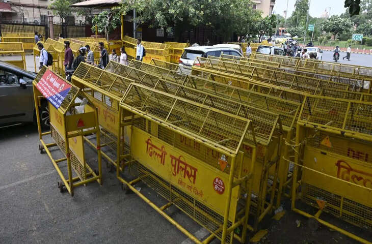 CJP के प्रदर्शन से दिल्ली में हड़कंप: कई ट्रेनें रद्द, 57 मेट्रो स्टेशन बंद और 10 स्थानों पर डिटेंशन सेंटर