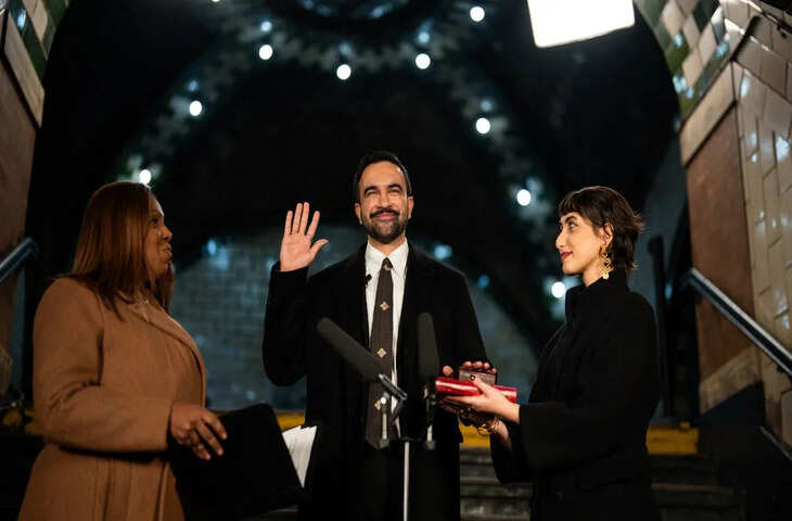 न्यूयॉर्क सिटी को मिला पहला मुस्लिम मेयर,&nbsp;जोहरान ममदानी ने कुरान पर हाथ रखकर ली शपथ