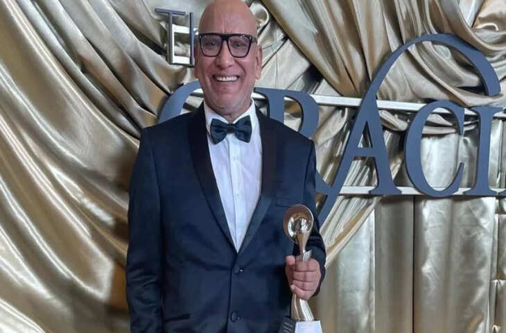 गोसाईं गांव के लाल ने हॉलीवुड में गाड़ा झंडा, अमिताभ पराशर ग्रेसी अवार्ड से सम्मानित