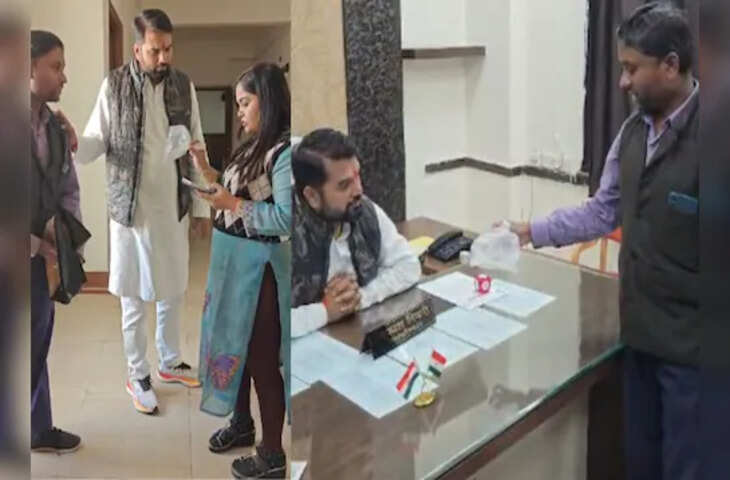 अरे बाबा!&nbsp;डेंगू मच्छर की लाश लेकर नगर निगम दफ्तर पहुंचा युवक बोला - 'इसके घर चलाओ बुलडोज़र', यहाँ देखे मजेदार VIDEO&nbsp;