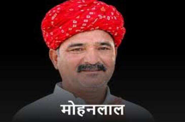 बाड़मेर में कांग्रेस प्रत्याशी की मौत के बाद EVM से हटाया नाम और चुनाव चिह्न, वीडियो में जाने पोलिंग बूथ पर चस्पा किया नोटिस