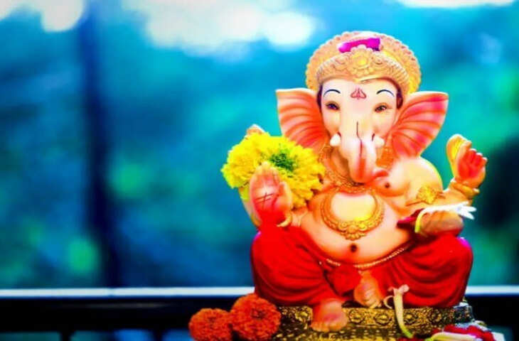 Blue Ganesha Significance: नीले रंग के गणेश जी की पूजा क्यों नहीं की जाती? जानें धार्मिक मान्यता