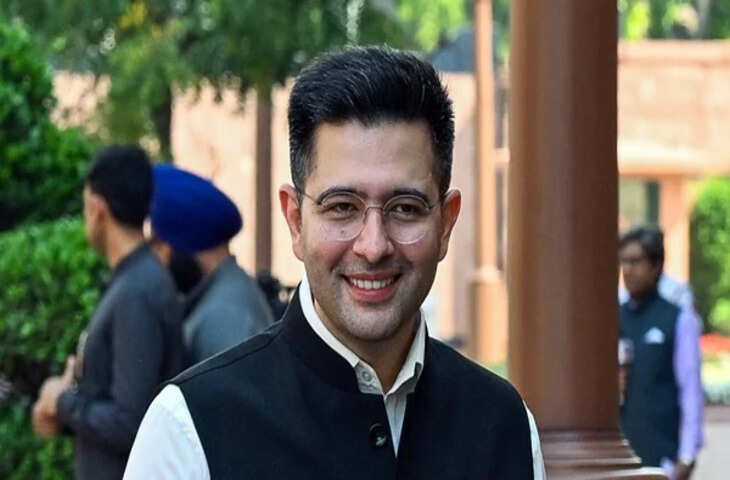 सोशल मीडिया पर बड़ा झटका! Raghav Chadha के BJP जॉइन करते ही 10 लाख फॉलोअर्स घटे