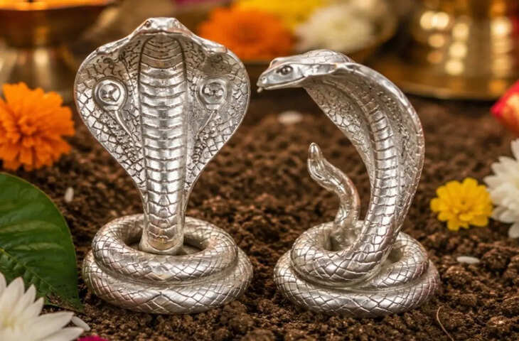 सिर्फ शुभ मुहूर्त में गृह प्रवेश से नहीं बनती बात, इन गलतियों से भी घर में आ सकती हैं परेशानियां