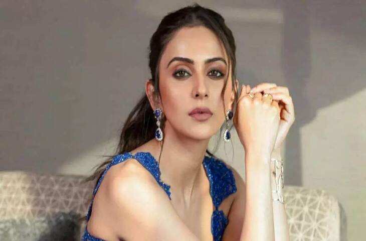 मशहूर एक्ट्रेस&nbsp;Rakul Preet Singh ने खोले फिल्म इंडस्ट्री के काले राज, बोलीं&nbsp;'नेपोटिज्म की वजह से गंवाई...'&nbsp;