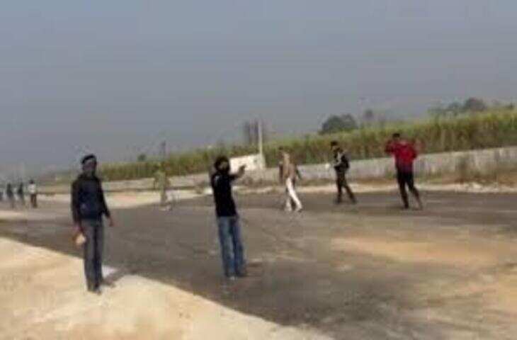 मेरठ में क्रिकेट मैच बना जंग का मैदान, मामूली कहासुनी के बाद गोलीबारी और पथराव, एक युवक घायल