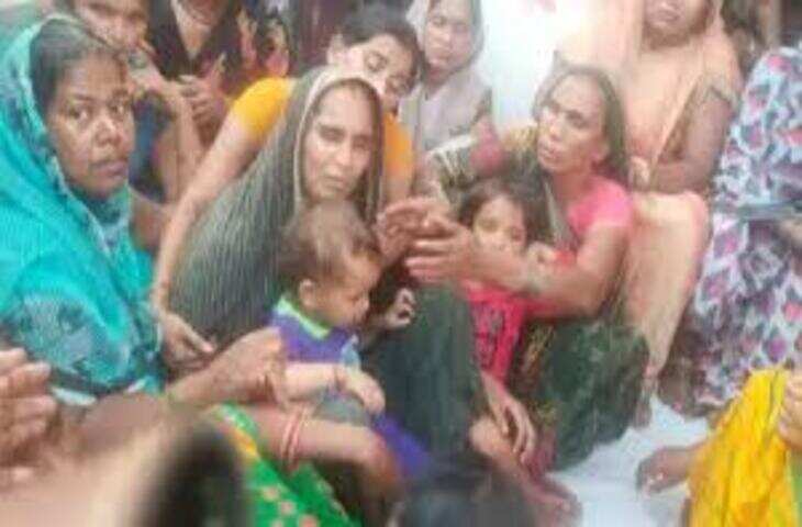 कुशीनगर में भीषण सड़क हादसा, मंदिर जा रहे तीन श्रद्धालुओं की मौत