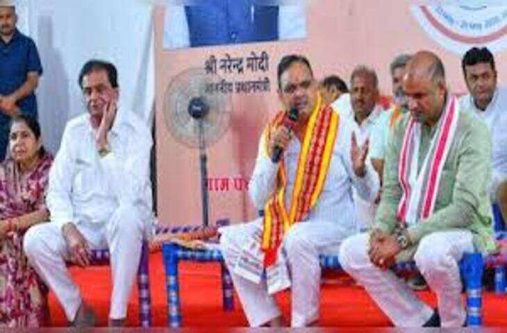 खारी का लांबा में मुख्यमंत्री की चौपाल: ग्रामीणों संग चाय पर चर्चा, वीडियो में बोले- &lsquo;गांव मजबूत होंगे तो प्रदेश और देश भी मजबूत होंगे&rsquo;