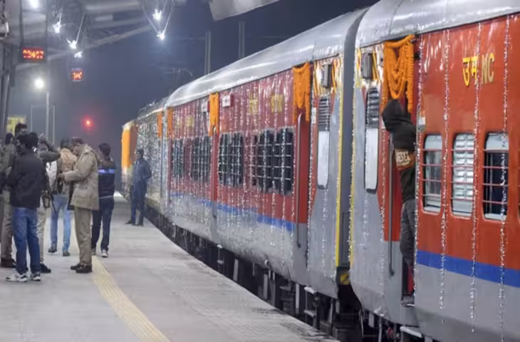 रेलवे अभ्यर्थियों के लिए बड़ा अपडेट! स्टेशन मास्टर भर्ती प्रक्रिया बदली, जानिए क्या हैं नए नियम और परीक्षा पैटर्न