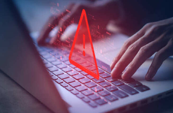 Online Scam Warning: साइबर ठगी का शिकार बनते ही करें ये जरूरी काम, तुरंत हेल्पलाइन पर करें शिकायत​​​​​​​