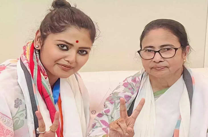 कौन हैं Saayoni Ghosh? जिन्होंने बंगाल के&nbsp;जाधवपुर&nbsp;में BJP को चखाया हार का स्वाद,&nbsp;धार्मिक भावनाओं&nbsp;को ठेस पहुंचाने के लगे थे आरोप&nbsp;