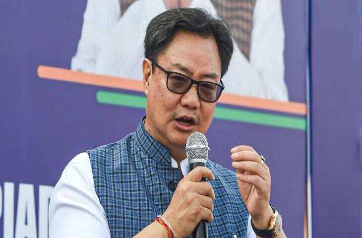 राहुल गांधी के &lsquo;पितृसत्ता तोड़ो&rsquo; बयान पर किरेन रिजिजू का पलटवार, वीडियो में पूछा- हिंदू परंपराओं को ही क्यों निशाना बनाती है कांग्रेस