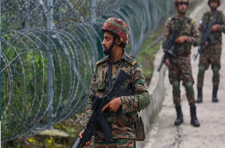 पाकिस्तानी महिला ने पुंछ में चोरी छिये पार की LoC, सेना ने पकड़ा तो बताया हैरान कर देने वाला सच