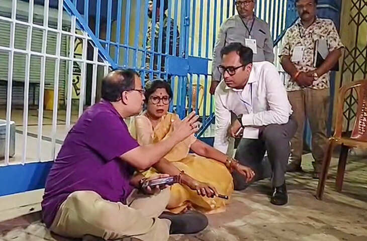 कोलकाता में ईवीएम स्ट्रॉन्ग रूम को लेकर हंगामा, टीएमसी ने लगाए गंभीर आरोप; वीडियो में जाने ममता बनर्जी ने दी सख्त चेतावनी
