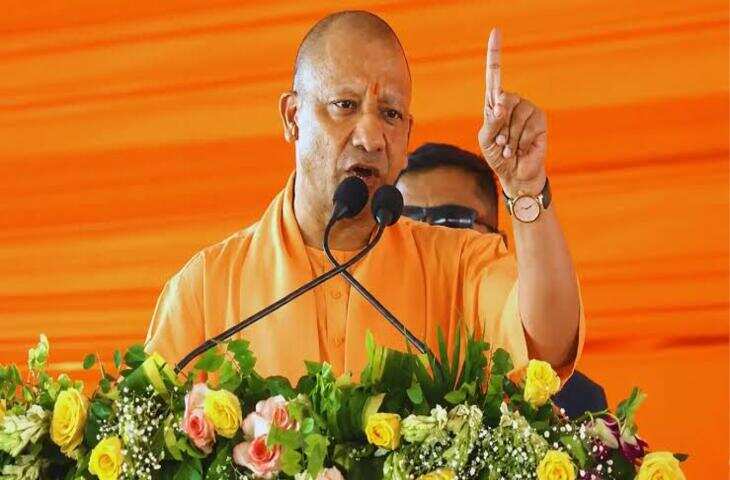 मुख्यमंत्री योगी के काफिले के पास तेज धमाके से मचा हड़कंप, मथुरा में बिजली के तारों में शॉर्ट सर्किट की आशंका