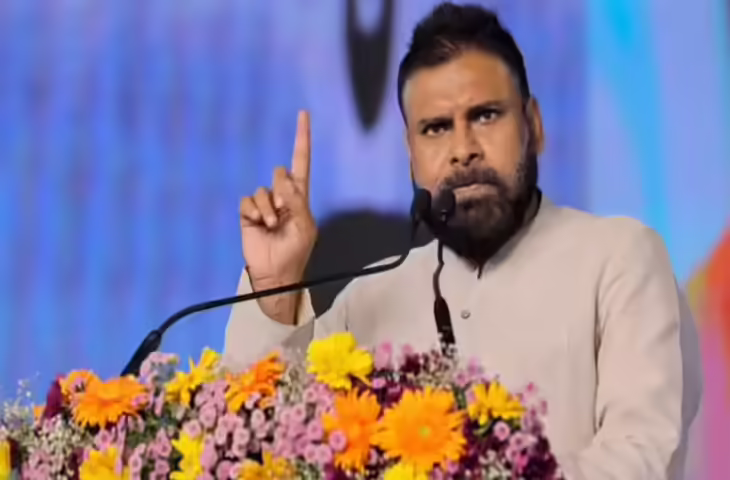 मीटिंग लेते समय बिगड़ी हालत, आंध्र प्रदेश के उप मुख्यमंत्री पवन कल्याण की हुई सर्जरी, पीएम मोदी ने जाना हाल