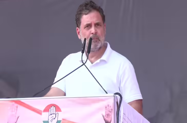 भोपाल में राहुल गांधी ने प्रधानमंत्री मोदी पर साधा हमला, वीडियो में देखें अमेरिका से देश बेचने का आरोप लगाया