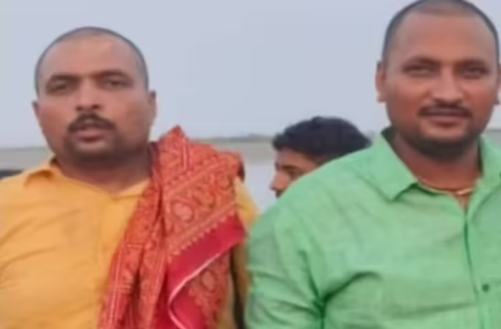 पुलिस छापेमारी के दौरान स्थानीयों की तलाशी का वीडियो वायरल, विभाग की किरकिरी के बाद दो थानेदार सस्पेंड
