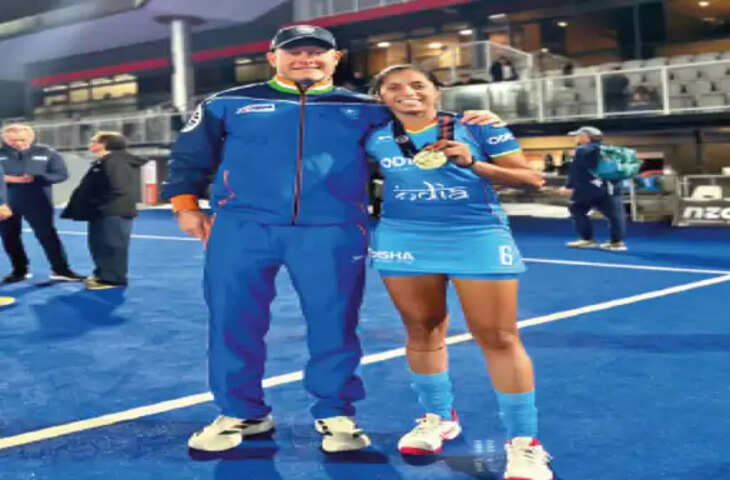 चैम्पियंस के पीछे कोच की मेहनत: खिलाड़ियों में जगाया आत्मविश्वास, गलतियों पर लगाई फटकार तो नाकामी पर खुद भी छलके आंसू