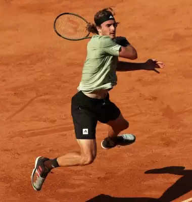 Italian Open : सिनर को हराकर सितसिपास सेमीफाइनल में पहुंचे !