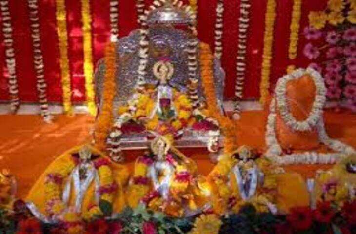 राम मंदिर चढ़ावे में चोरी विवाद पर शंकराचार्य का बड़ा बयान, बोले&ndash; &ldquo;चोर को रक्षक बना दोगे तो यही होगा&rdquo;