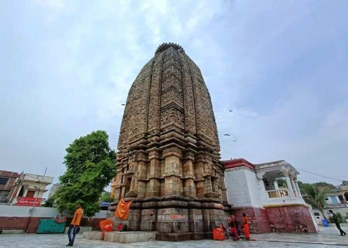 Kedareshwar cave temple in maharashtra
