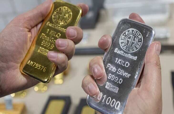Gold-Silver Price Crash: चांदी ₹6,000 टूटी, सोना भी हुआ सस्ता, खरीदने से पहले यहाँ चेक करे आज के ताजा भाव&nbsp;