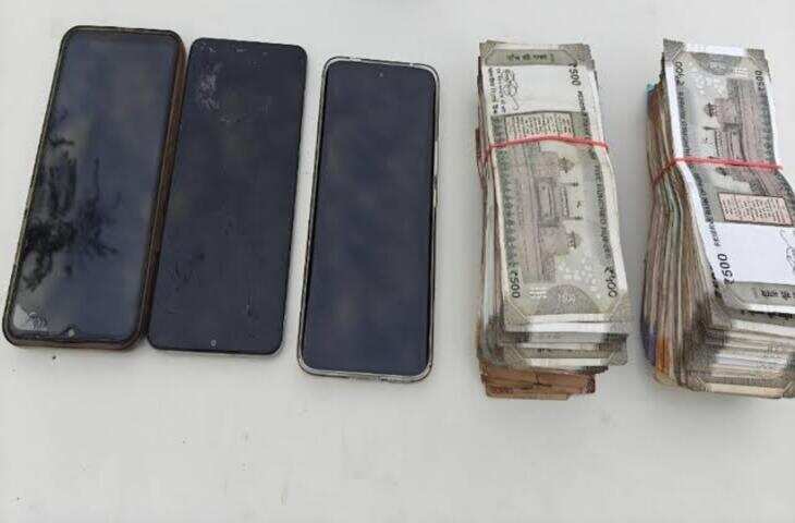 DST टीम का नशे पर बड़ा प्रहार, फुटेज में देंखे 20 लाख की स्मैक के साथ 3 आरोपी गिरफ्तार; बाइक और डेढ़ लाख कैश जब्त