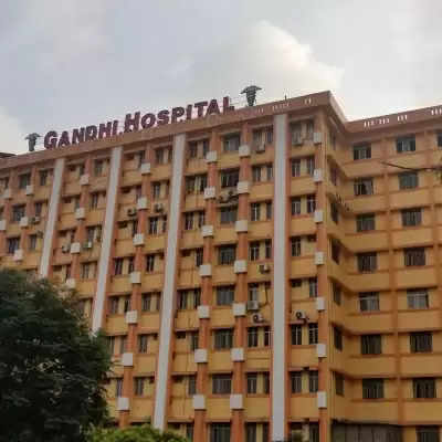 Hyderabad के उस्मानिया और गांधी अस्पताल में कोविड विस्फोट