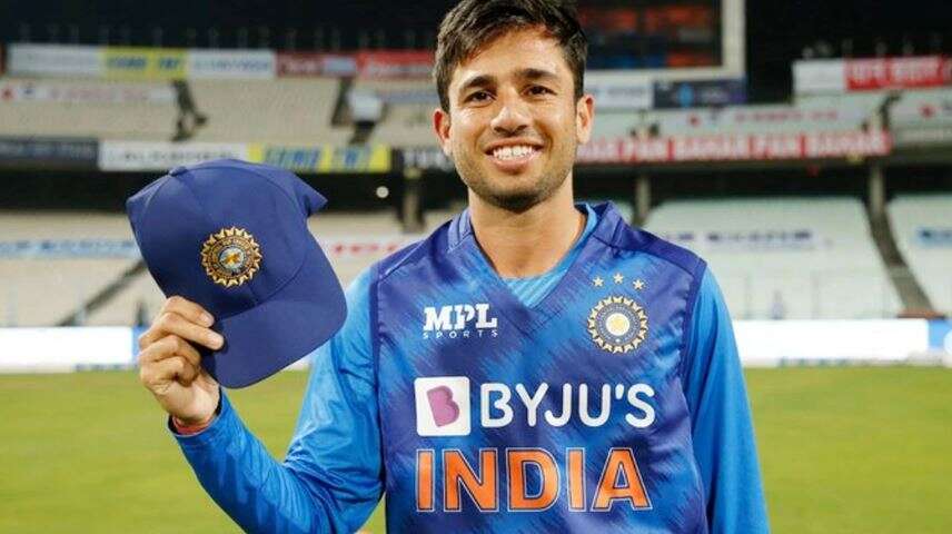 "Ravi Bishnoi Birthday99999" "Ravi Bishnoi Birthday99999122211111" "Ravi Bishnoi Birthday99999122211" "Ravi Bishnoi Birthday999991222" 