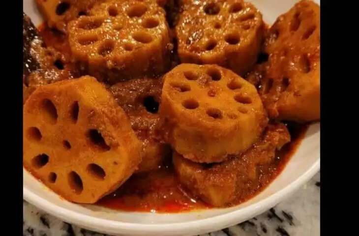 क्या आपने भी कभी खाई हैं कमलगट्टे की सब्जी, नहीं तो, जानिए इसे बनाने की विधि !