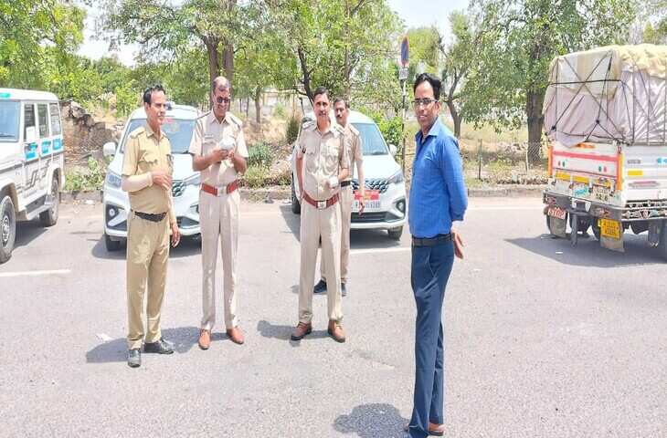 जयपुर में फर्जी बोर्ड और मॉडिफाइड वाहनों पर कार्रवाई, वीडियो में जाने पहले दिन 200 से ज्यादा चालान