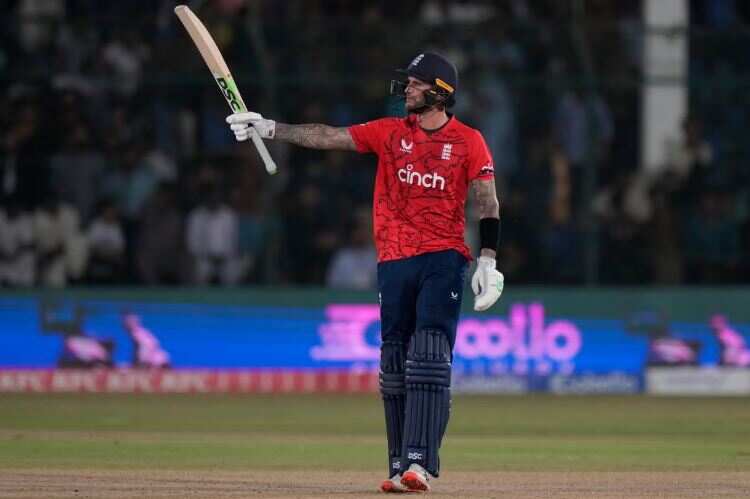 Alex Hales Retirement --1-1-111111111.JPG