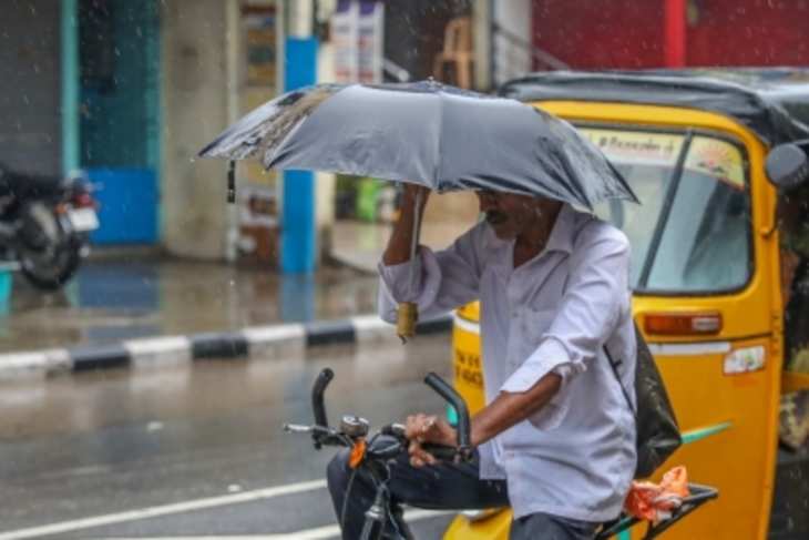 अगले 48 घंटों में Tamil Nadu में हल्की से मध्यम बारिश होने की संभावना