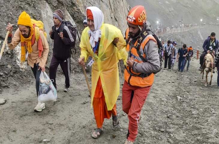 अमरनाथ यात्रियों के लिए बड़ी खबर! पहलगाम और बालटाल दोनों रास्ते किए गए बंद, यात्रा पर अस्थाई रोक
