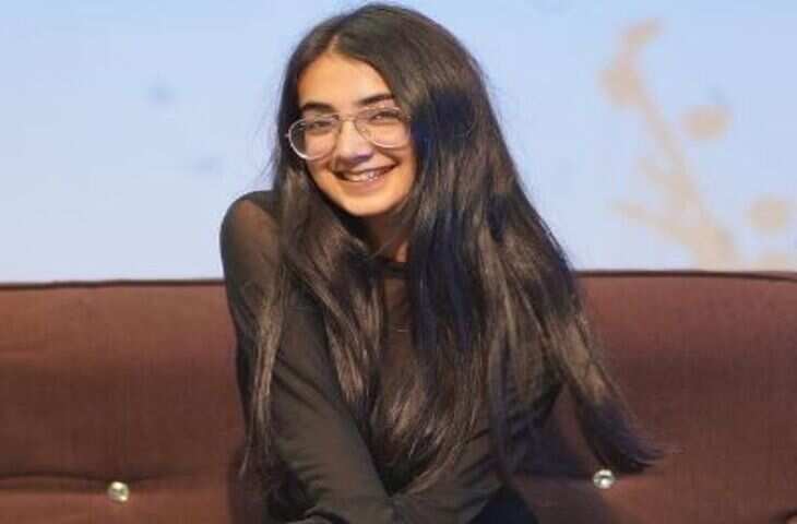 पटियाला पहन देसी कुड़ी का धमाकेदार डांस, वीडियो में कातिल अदाओं को देख आप भी हर बैठेंगे दिल&nbsp;