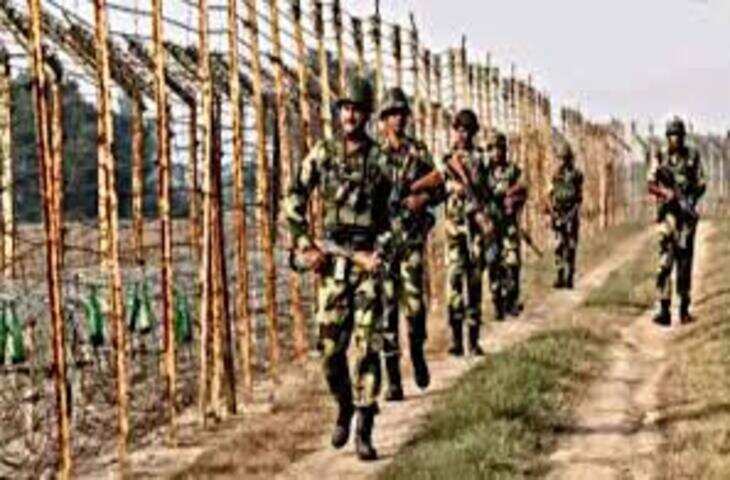 बाड़मेर सीमा पर घुसपैठ का मामला, वीडियो में जाने BSF ने पाकिस्तानी युवक को पकड़ा