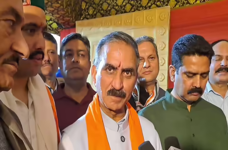मंडी में सीएम सुक्खू का बड़ा बयान: सरकार कर रही खर्चों में कटौती, खुद भी सादगी की मिसाल पेश करने की बात