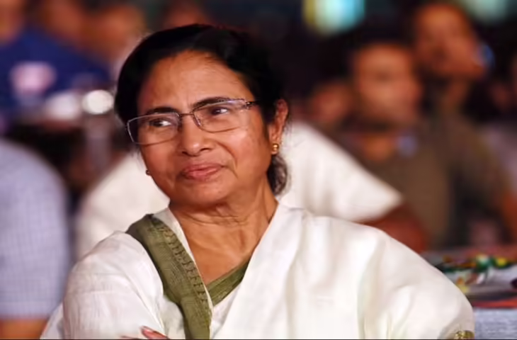 ममता बनर्जी की प्रेरणादायक यात्रा: दूध बेचने से शुरू हुआ सफर कैसे पहुंचा मुख्यमंत्री की कुर्सी तक, जानिए पूरी कहानी